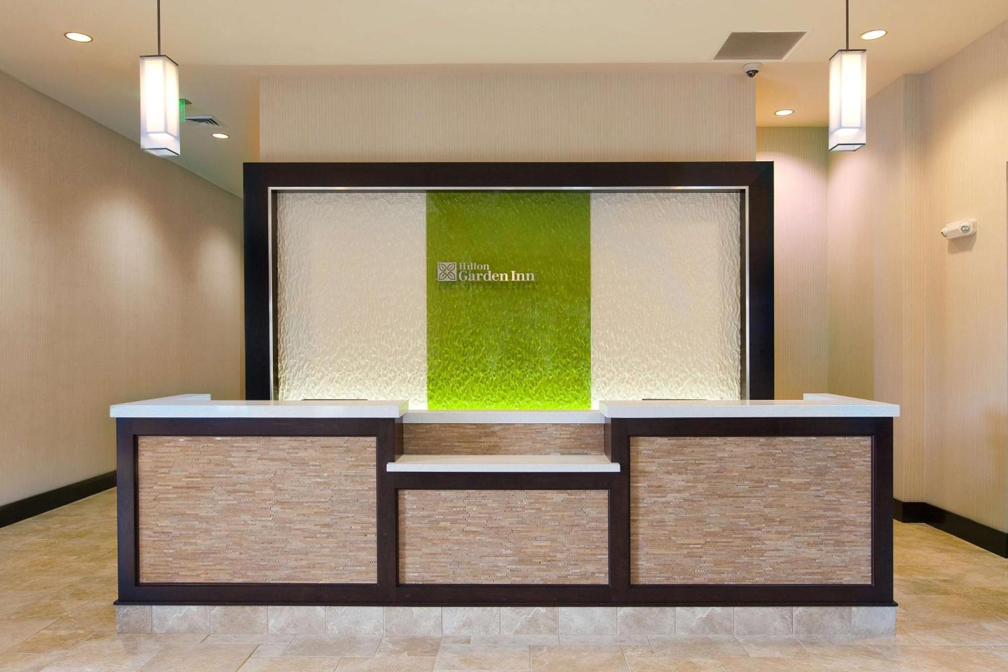 Hilton Garden Inn Raleigh Cary Ngoại thất bức ảnh
