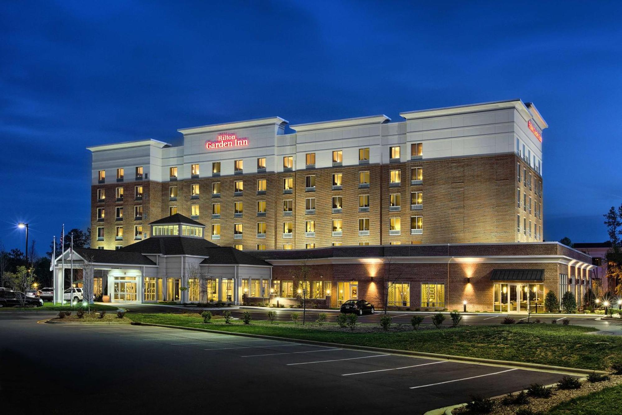 Hilton Garden Inn Raleigh Cary Ngoại thất bức ảnh